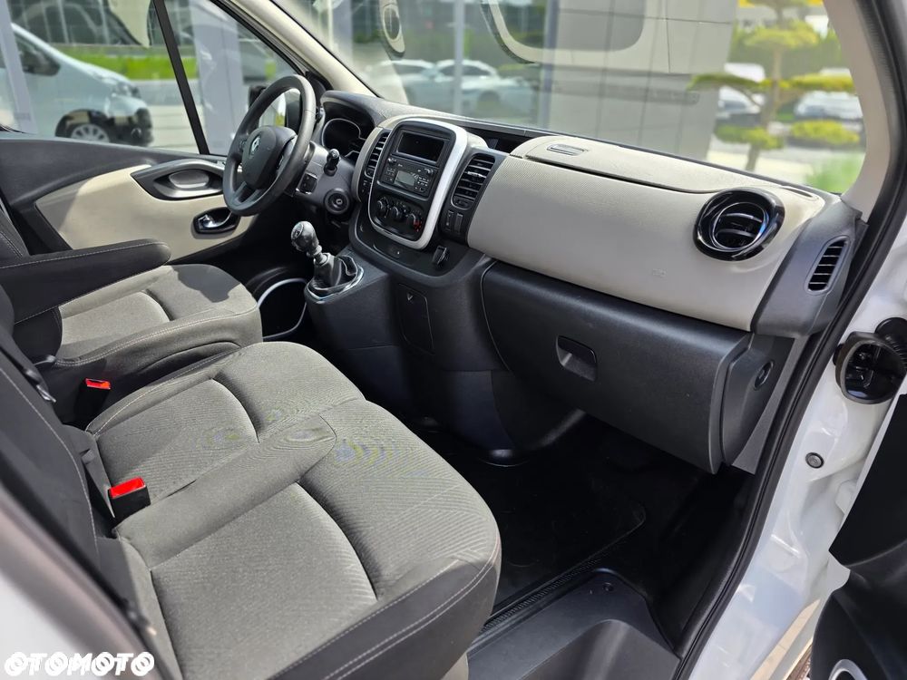 Renault TRAFIC Vivaro WSOKI 1.6dCi Energy L1H2 Pack Clim VAT 1 BEZWYPADKOWY z Polskiego Salonu Serwisowany Zadbany Egzemplarz - 31