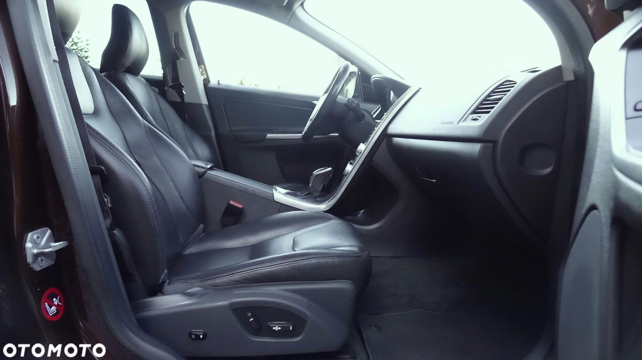 Volvo XC 60 - 30