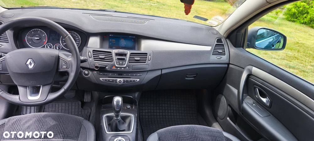 Renault Laguna 2.0 DCi Dynamique - 16