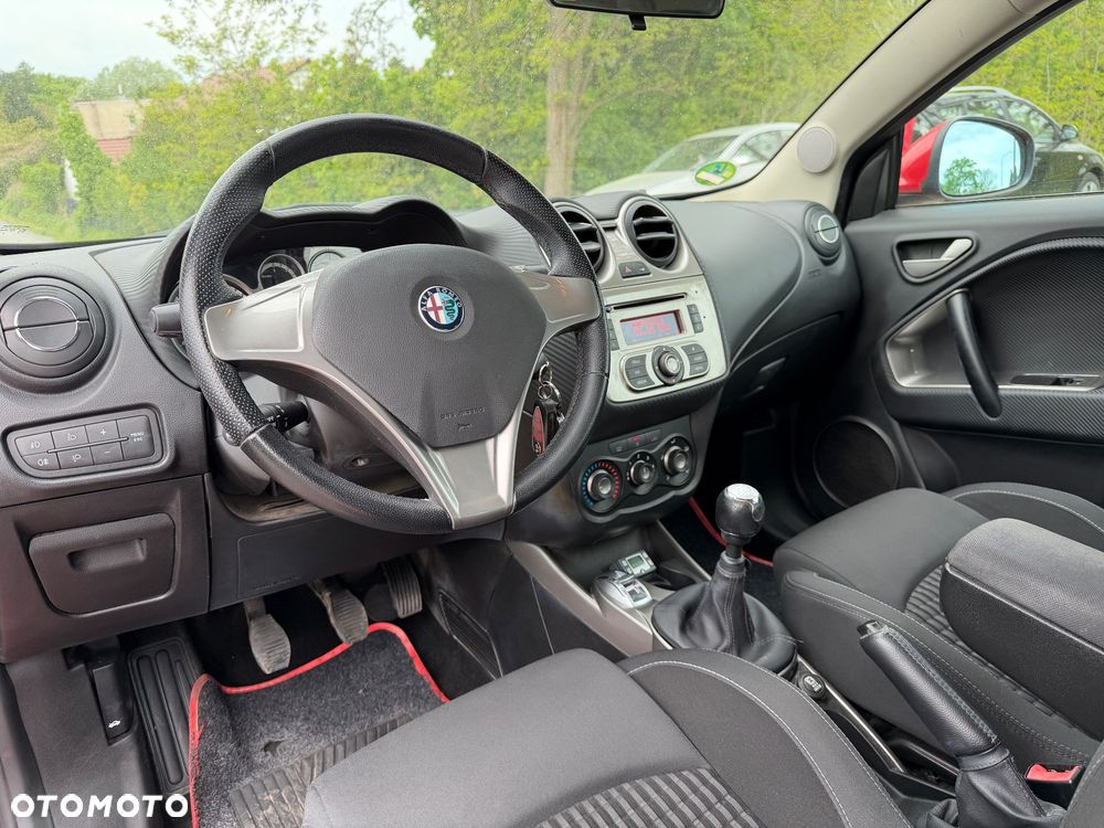 Alfa Romeo Mito 1.4 16V - 12