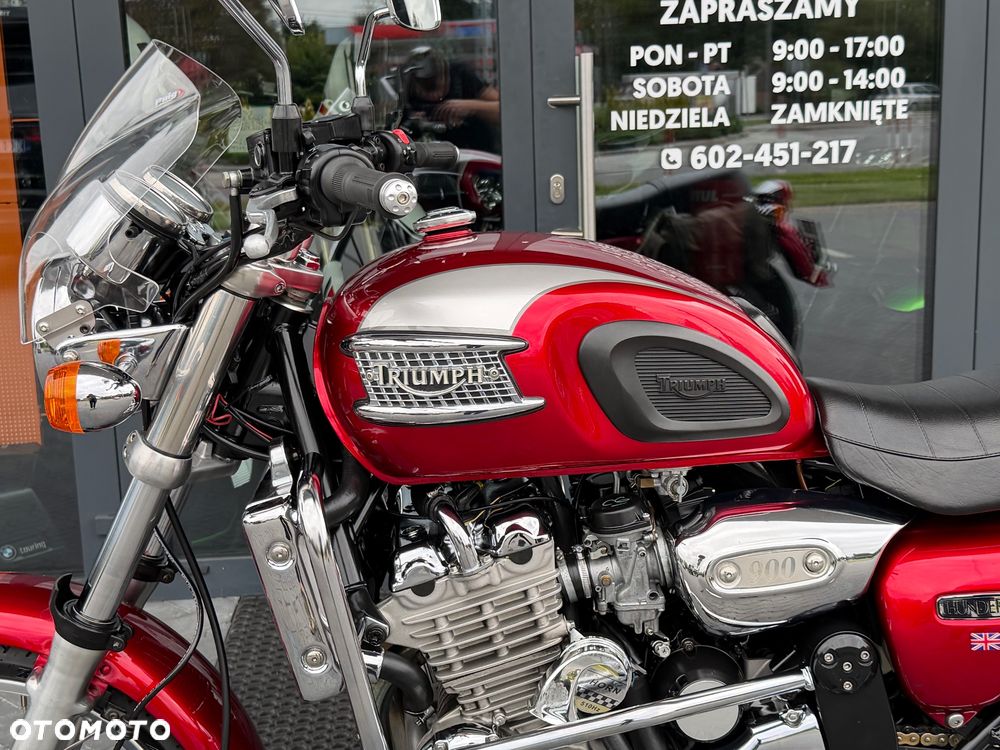Triumph Thunderbird - 35