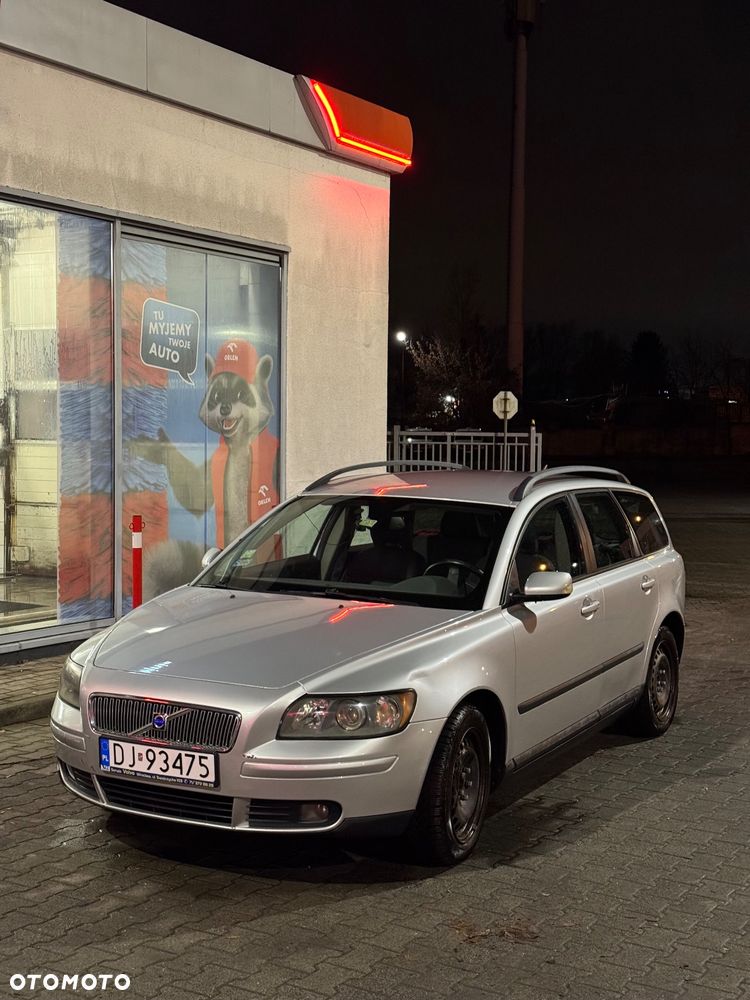 Volvo V50 - 1