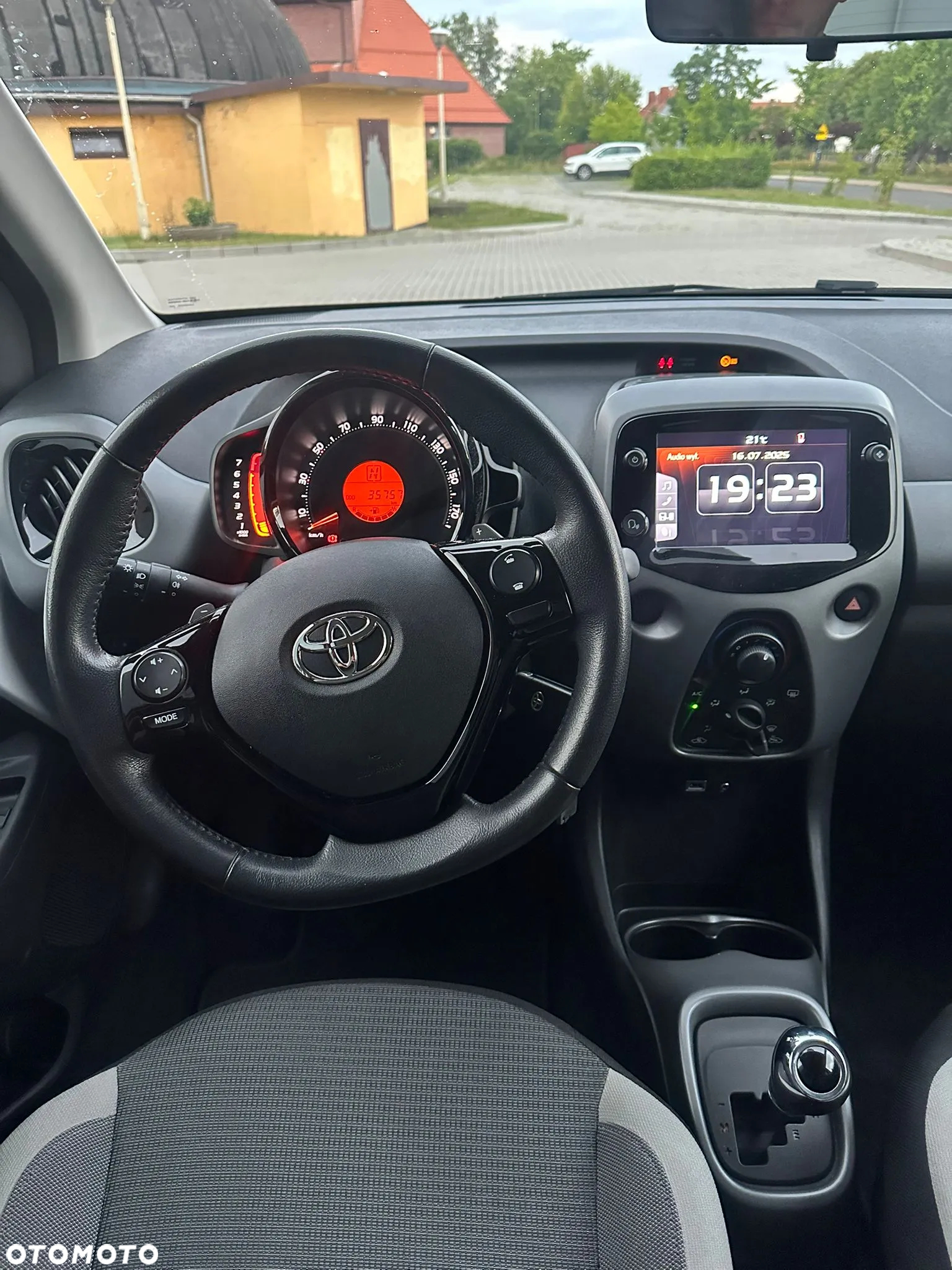 Toyota Aygo - 10