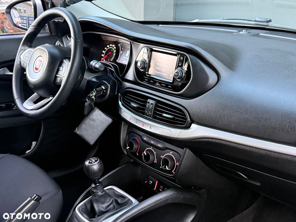 Fiat Tipo 1.4 16V More - 13