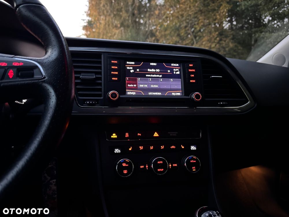 Seat Leon SC 1.4 TSI Style S&S - 19