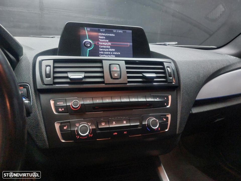 BMW 120 d xDrive Pack M - 19
