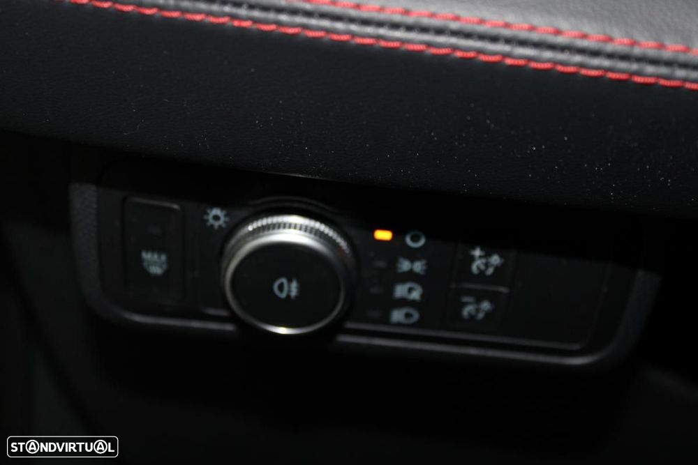 Ford Mustang Mach-E Alargada AWD - 15