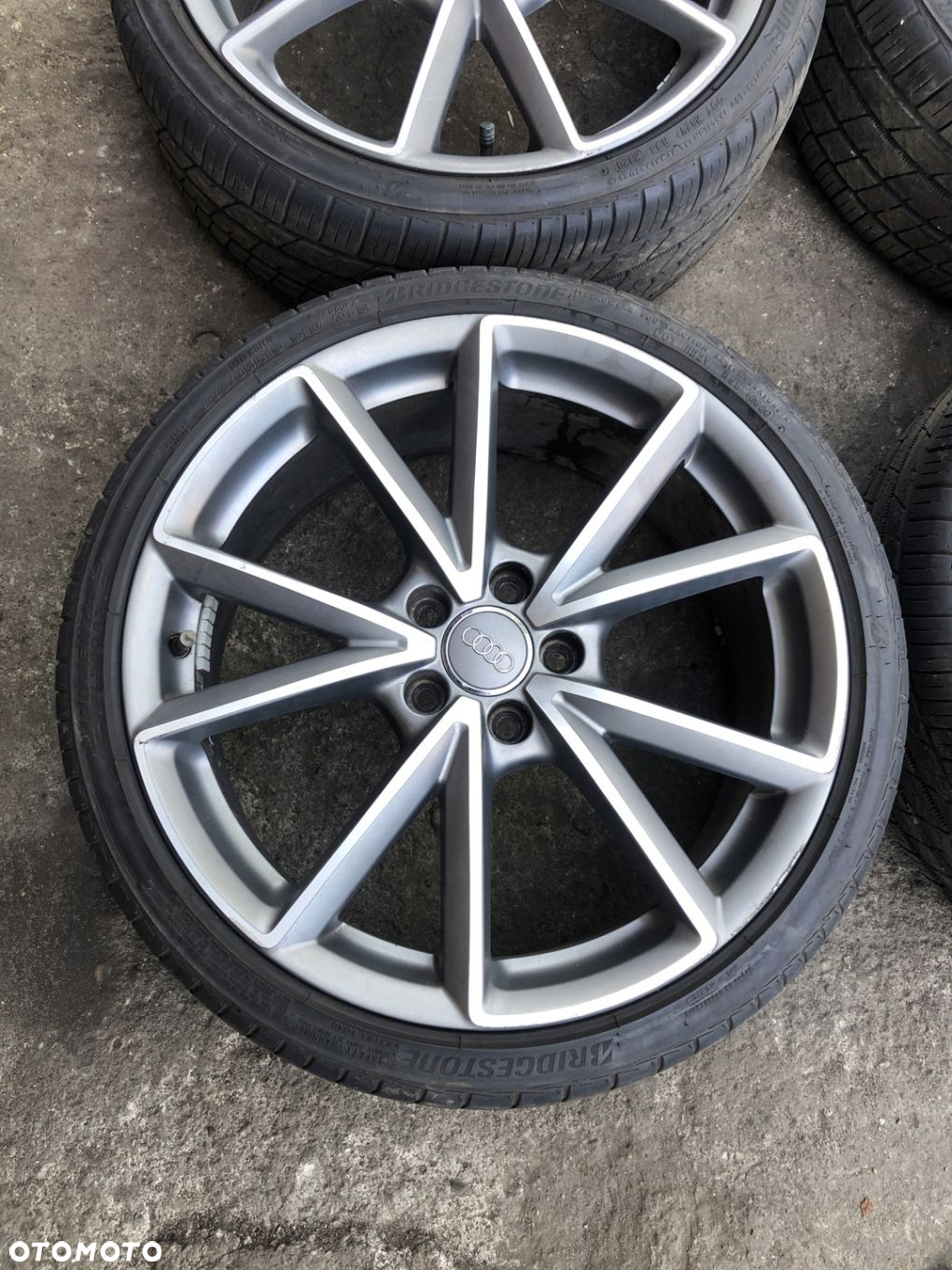 FELGI KOŁA AUDI 8Jx19H2 5x112 ET49 8V0601025AT - 2