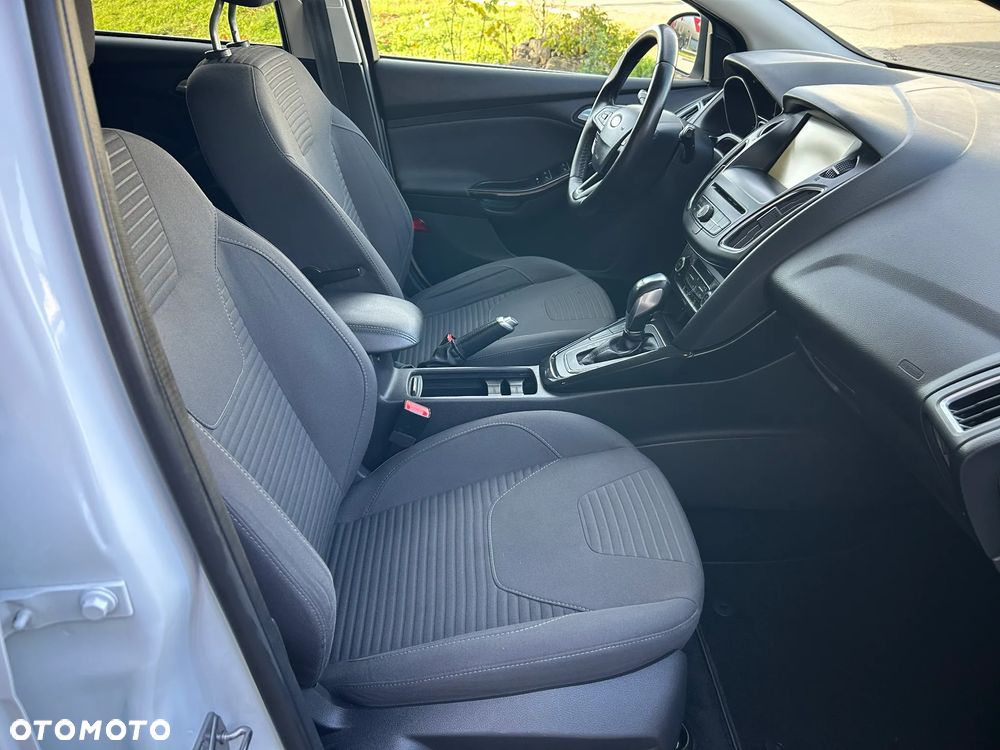 Ford Focus 1.5 EcoBlue Start-Stopp-System TITANIUM - 30