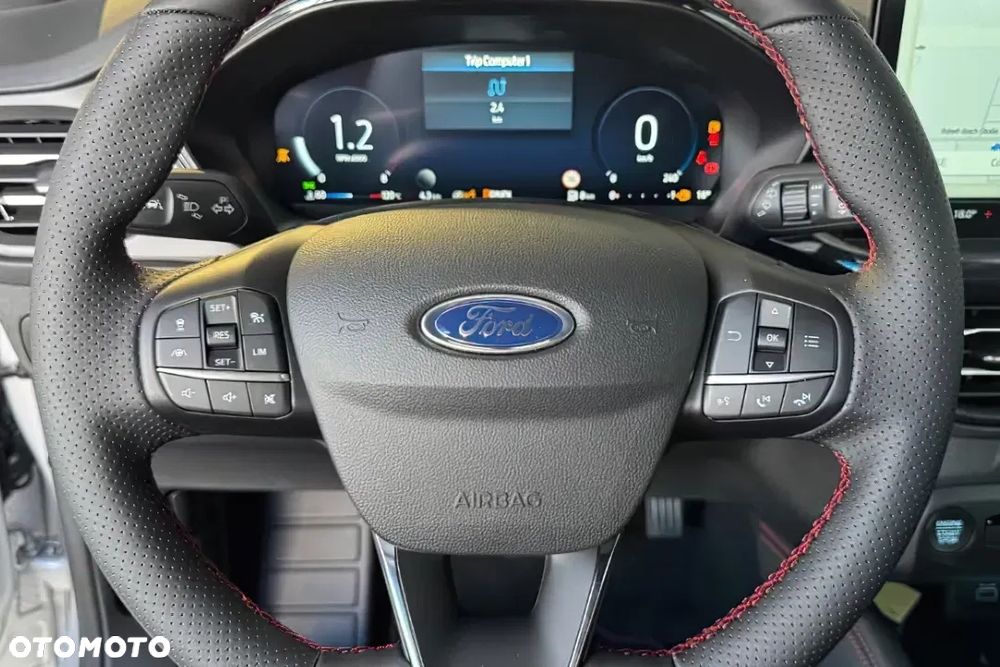 Ford Focus 1.0 EcoBoost mHEV ST-Line X - 16