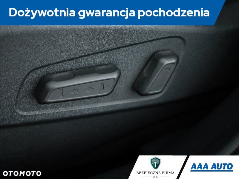 Kia Sportage - 12