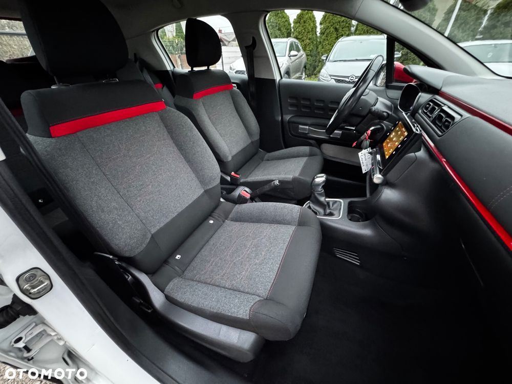 Citroën C3 1.2 PureTech GPF Shine - 36