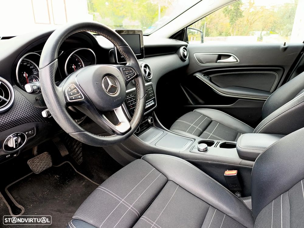 Mercedes-Benz A 180 d Urban Aut. - 11