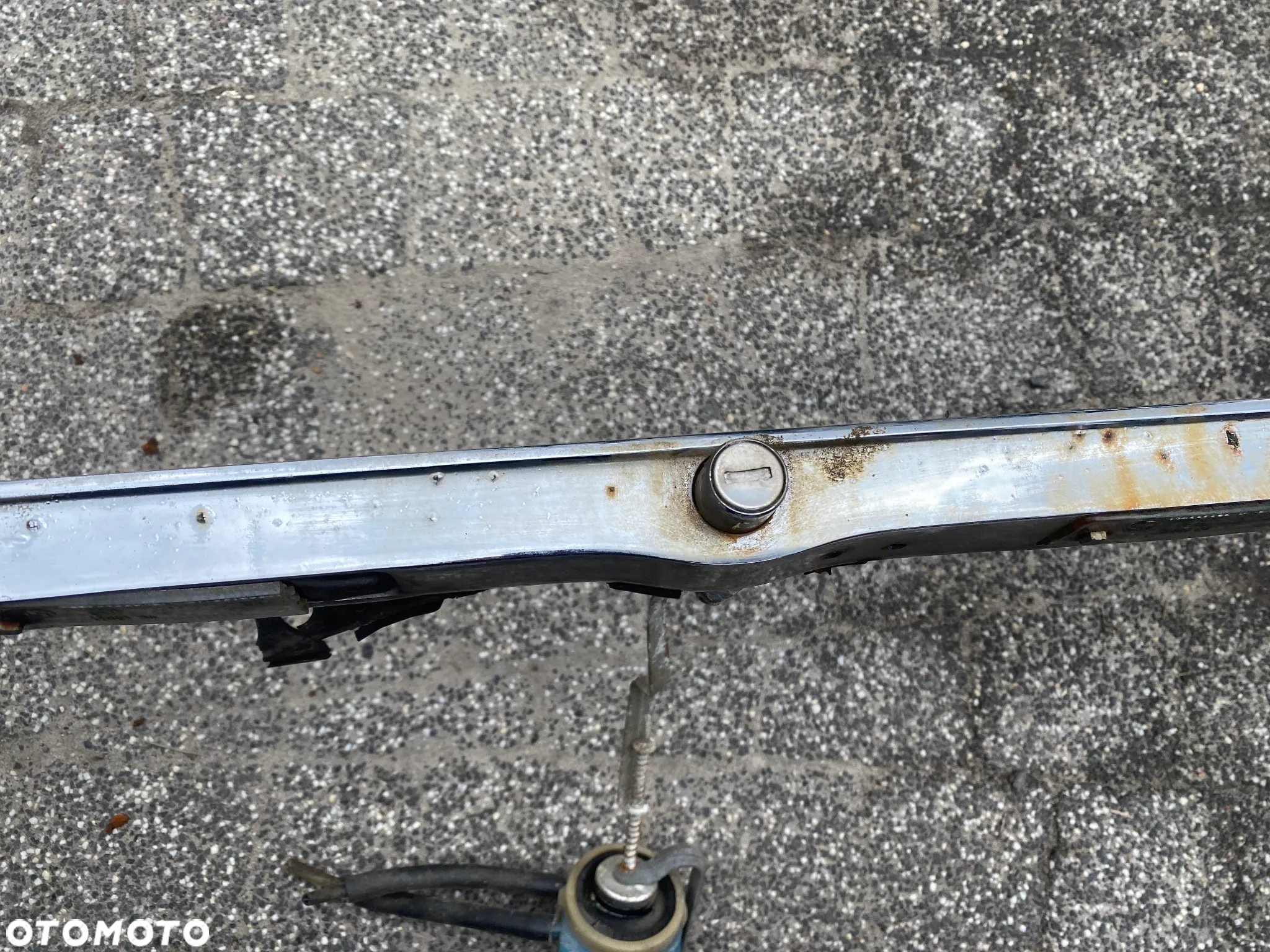 Listwa chrom tył pod klapę Mercedes-Benz SL SLC W107 C107 R107 - 14