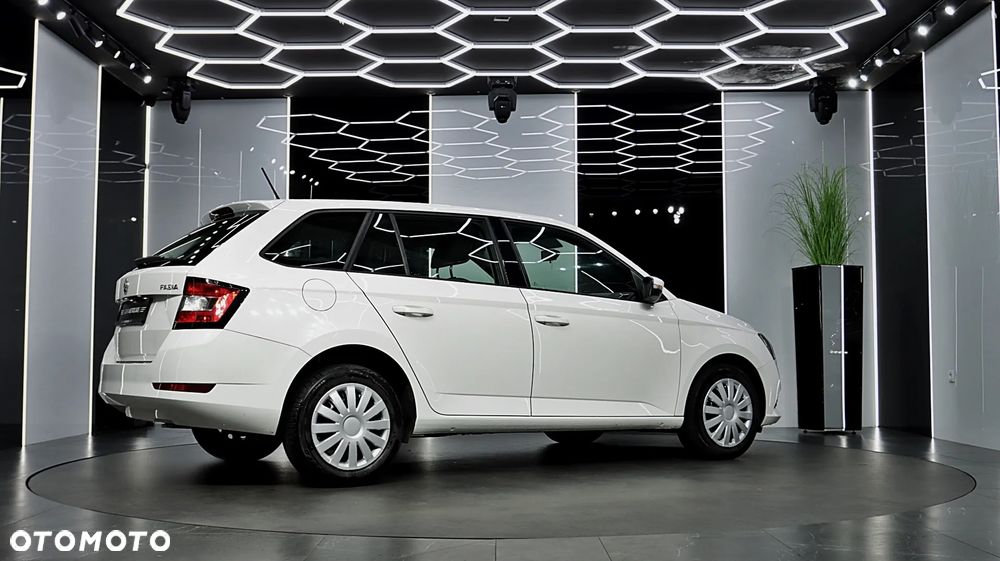 Skoda Fabia 1.0 TSI Ambition - 9