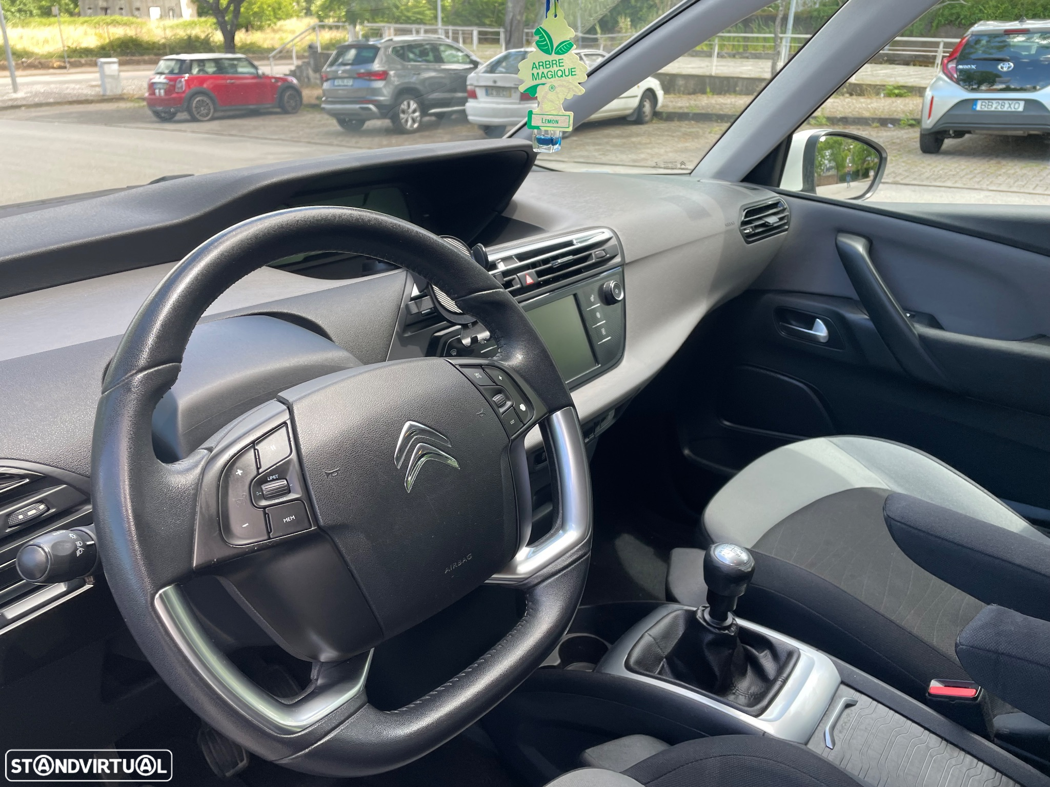 Citroën C4 Grand Picasso 1.6 e-HDi Exclusive - 10
