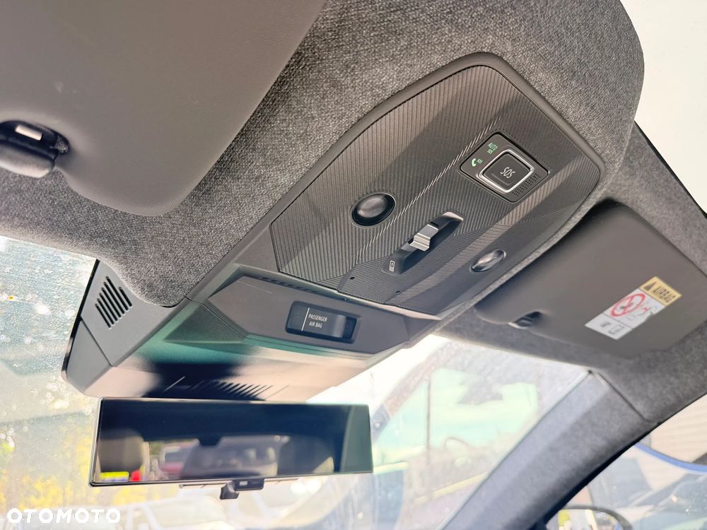 Renault Scenic EV87 Iconic - 25