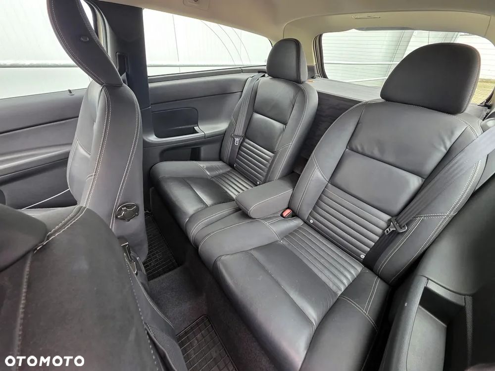 Volvo C30 D2 DRIVe R-Design Start-Stop - 13