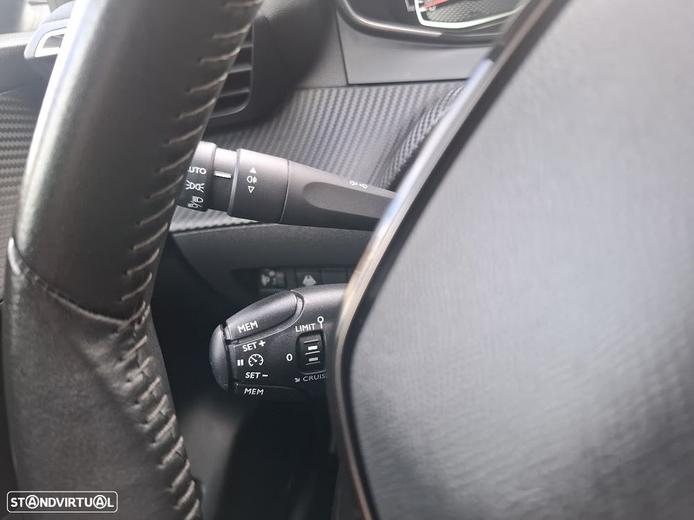 Peugeot 208 PureTech 75 Active - 22