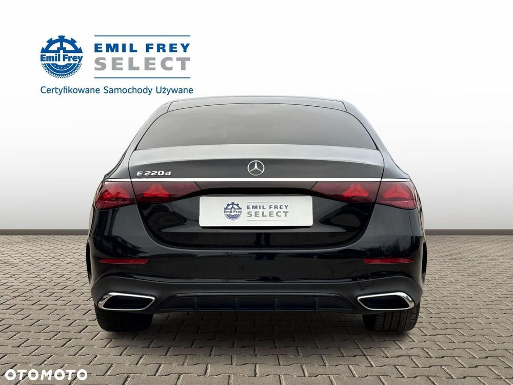 Mercedes-Benz Klasa E - 6