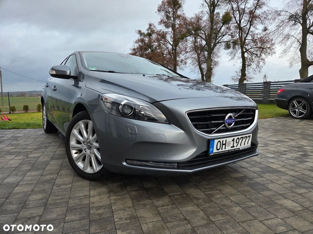 Volvo V40 D3 You - 4