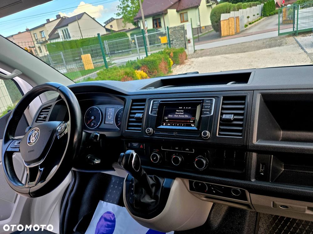 Volkswagen Transporter - 23