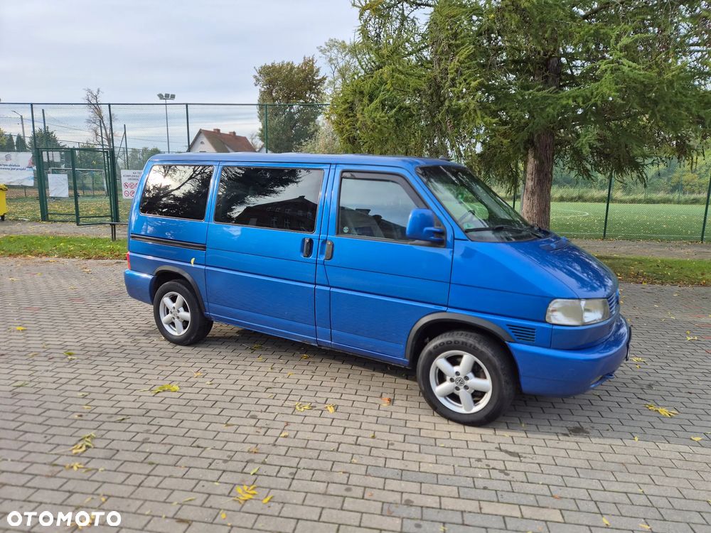 Volkswagen Multivan Standard - 22