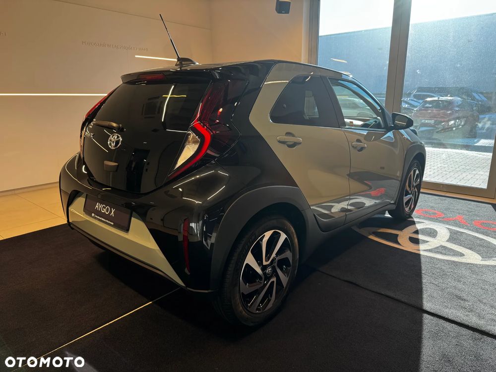 Toyota Aygo X 1.0 VVT-i Style - 4