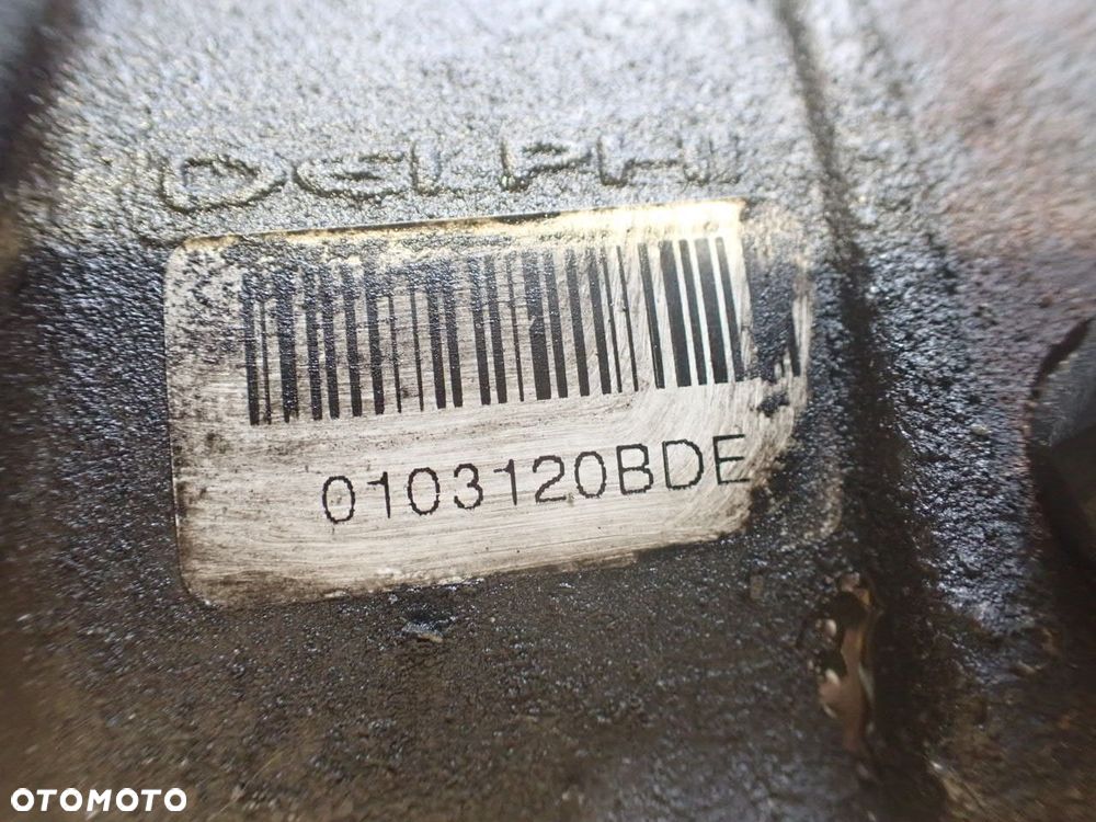 POMPA WTRYSKOWA RENAULT CLIO III LIFT 1.5 9303Z113  8200707450    8200057225 - 9