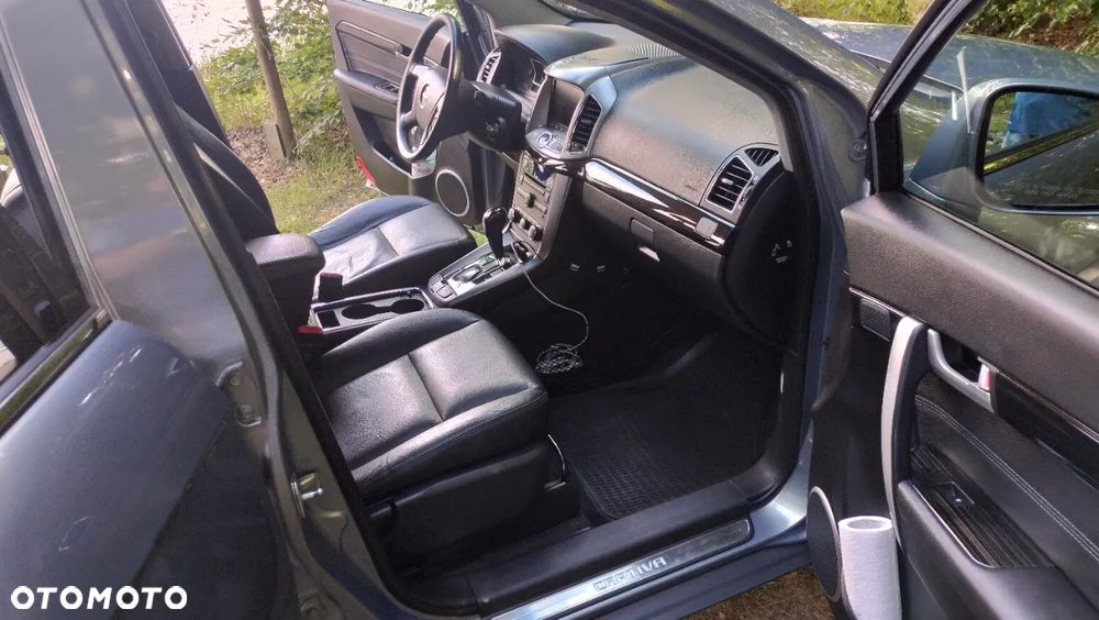 Chevrolet Captiva - 19