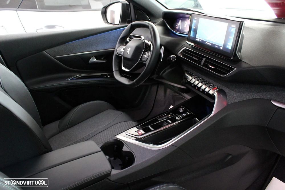 Peugeot 5008 1.2 PureTech Allure Pack EAT8 - 14