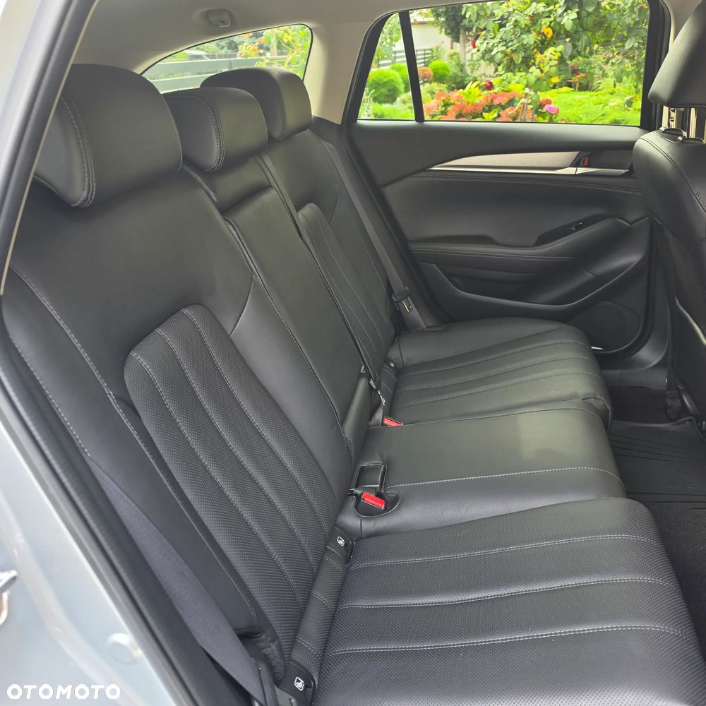 Mazda 6 2.0 SkyPrestige - 6