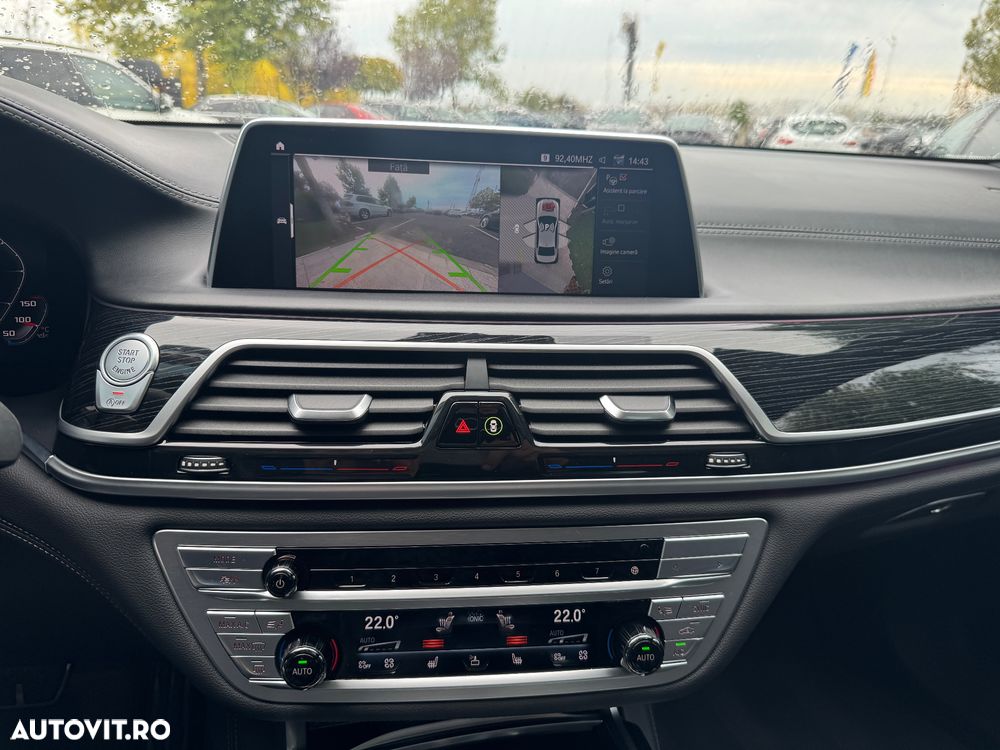 BMW Seria 7 730d xDrive - 31