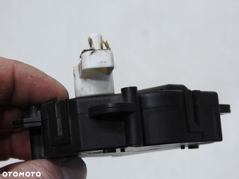 SILNICZEK NAGRZEWNICY HONDA INSIGHT II 113800-2350 - 5