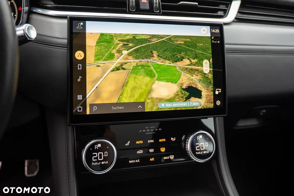 Jaguar F-Pace 5.0 V8 P550 AWD SVR - 16