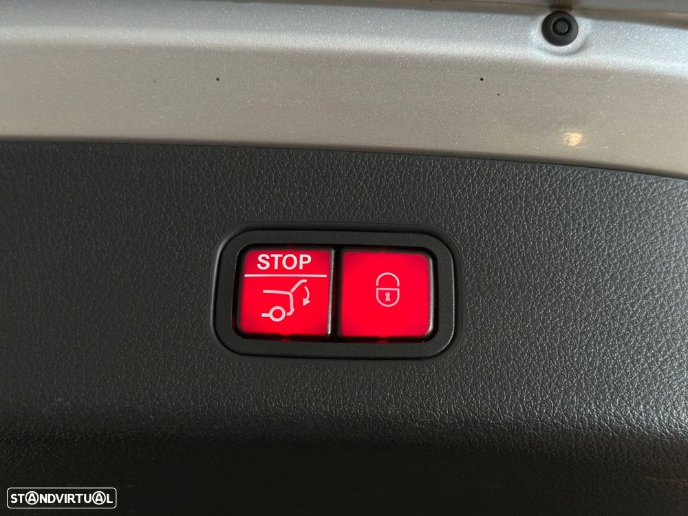 Mercedes-Benz GLC 300 e 4Matic 9G-TRONIC Edition AMG Line - 45