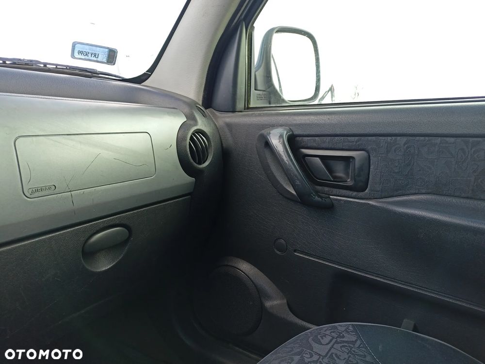 Peugeot Partner - 12