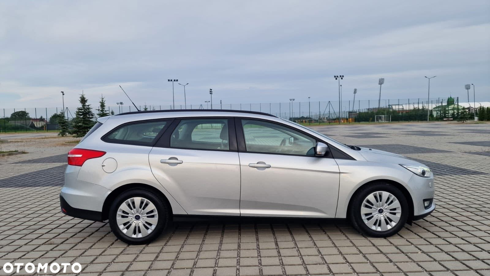 Ford Focus - 3