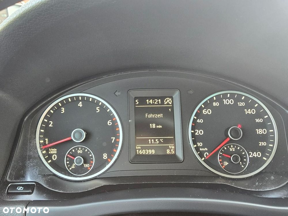 Volkswagen Tiguan - 36