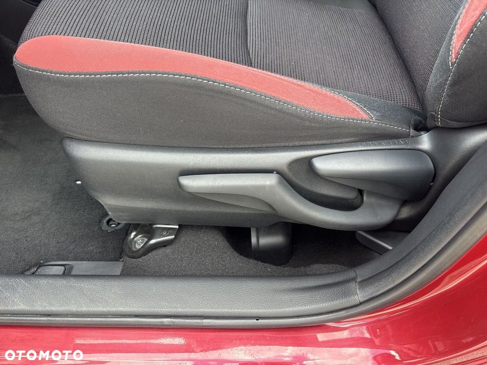 Toyota Yaris 1.5 Selection - 19