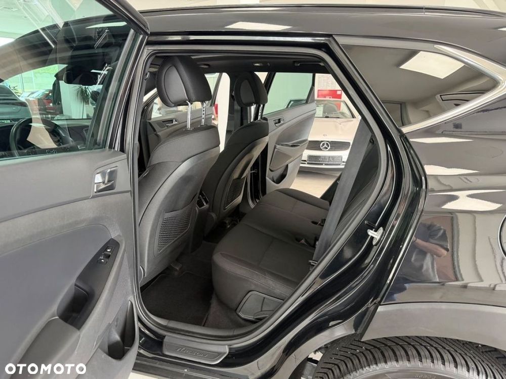 Hyundai Tucson blue 1.7 CRDi 2WD DCT Advantage - 20