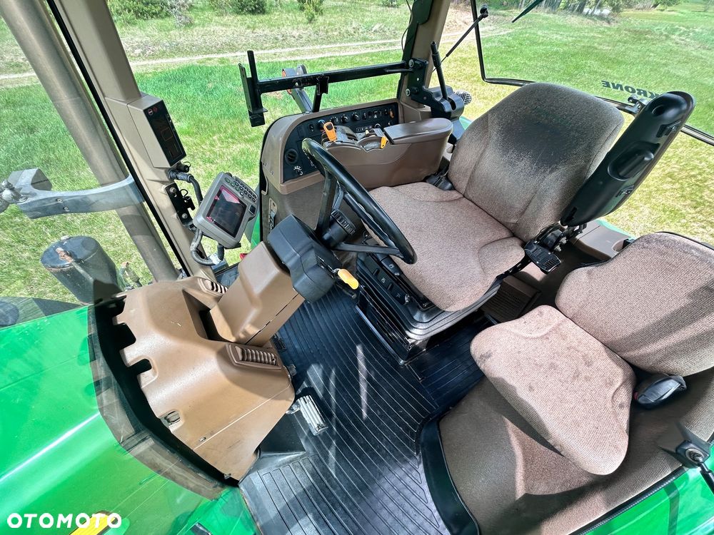 John Deere - 6