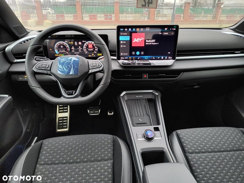 Volkswagen T-Roc 1.5 eTSI R-Line DSG - 13