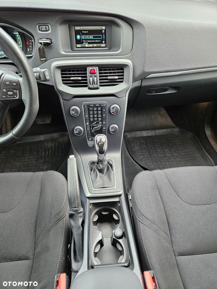 Volvo V40 T4 Kinetic - 35