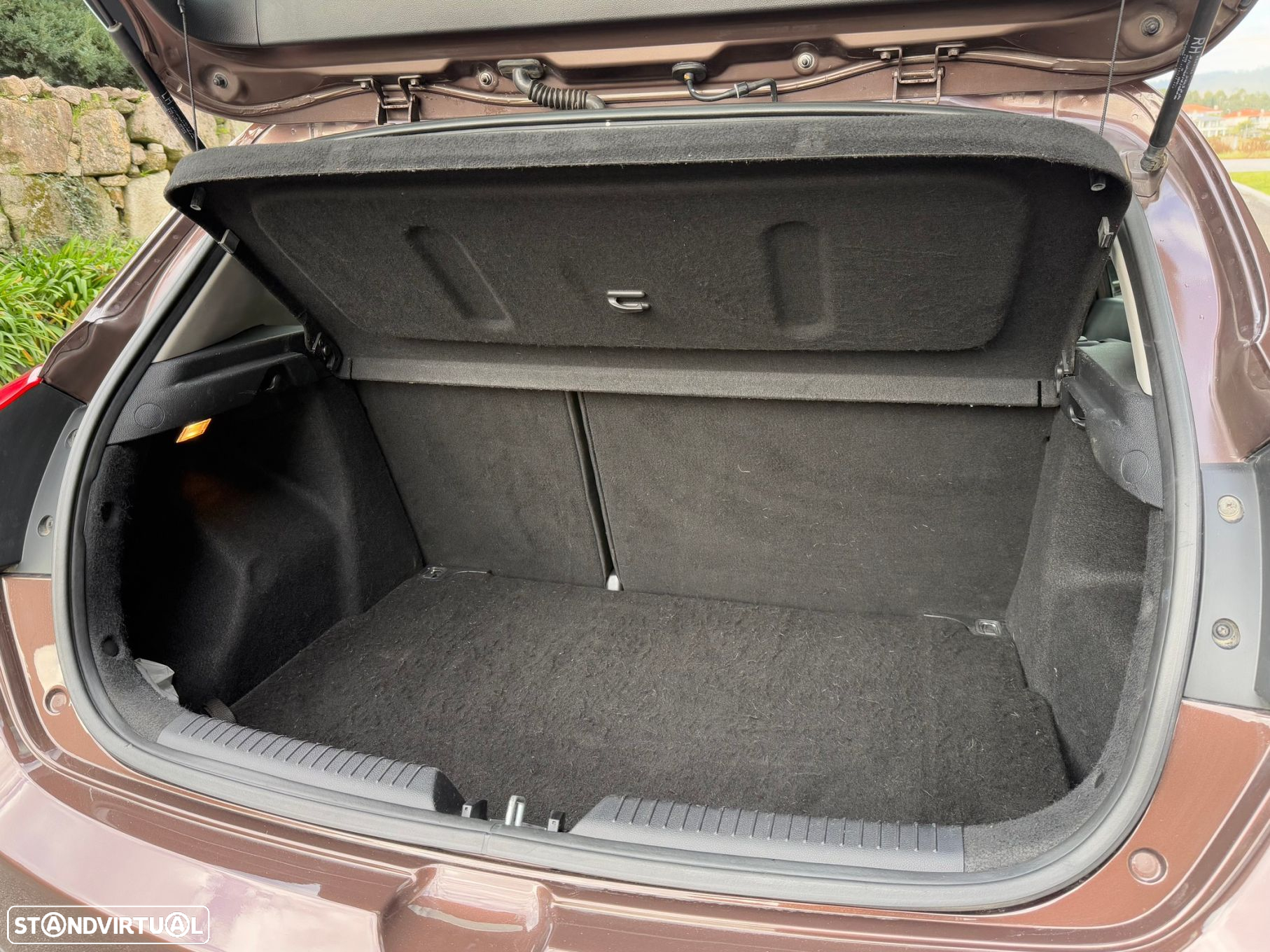 Kia Ceed 1.6 CRDi TX Sport Auto. - 25