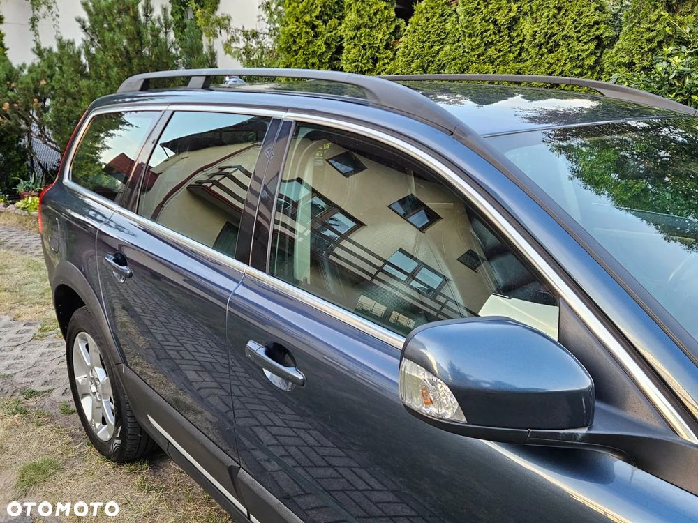Volvo XC 70 D5 AWD Summum - 11