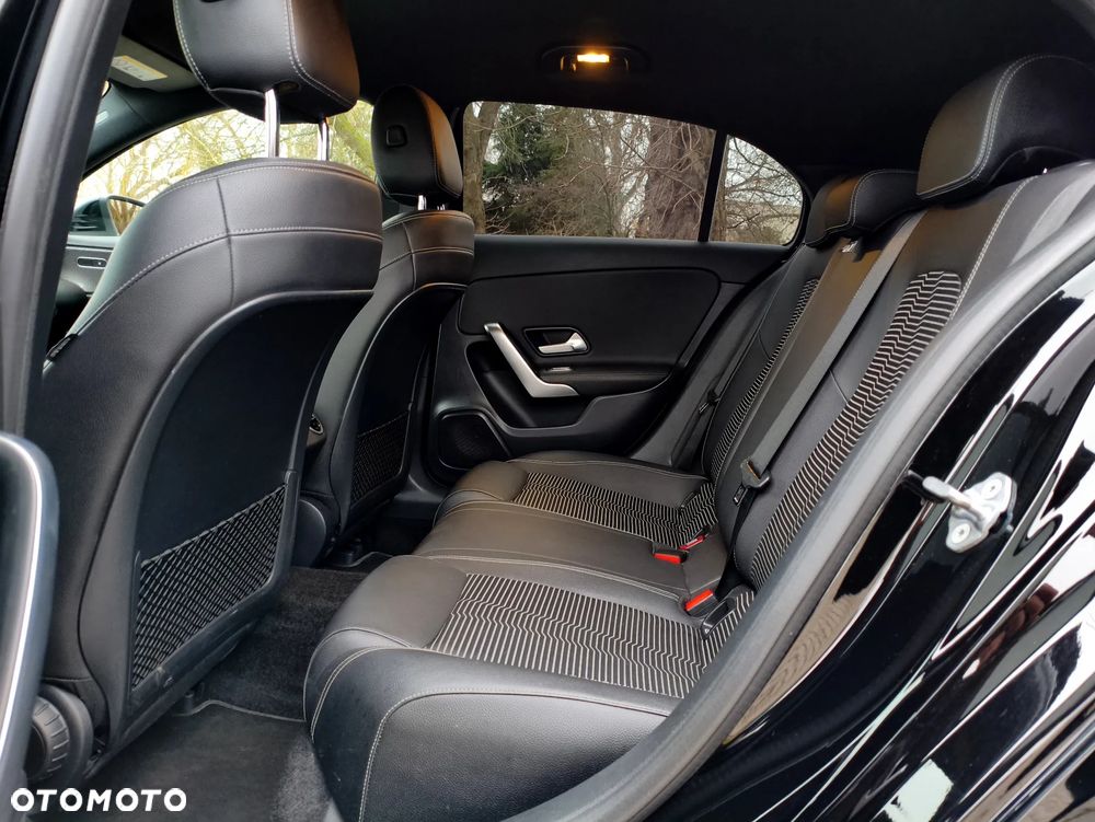 Mercedes-Benz Klasa A 200 d 8G-DCT Edition 1 - 31