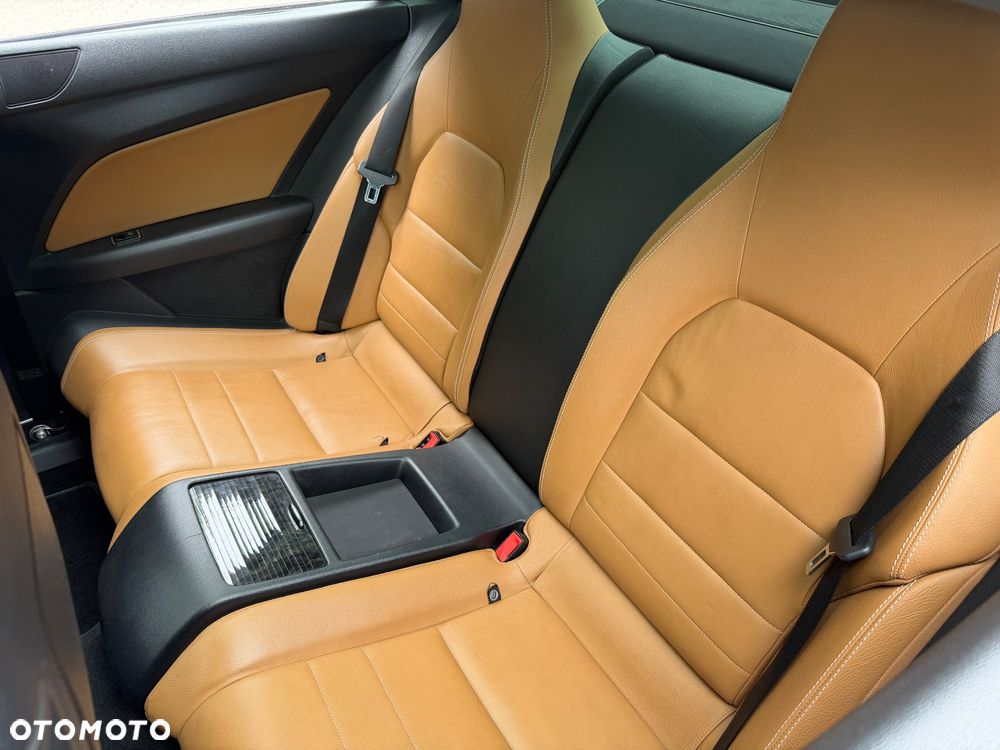 Mercedes-Benz Klasa E 350 CDI DPF BlueEFFICIENCY 7G-TRONIC Prime Edition - 20