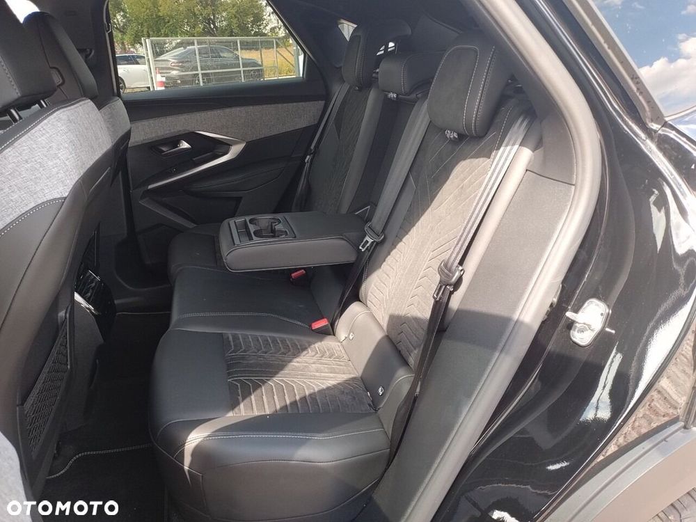 Peugeot 3008 1.2 PureTech mHEV GT S&S e-DCS6 - 9