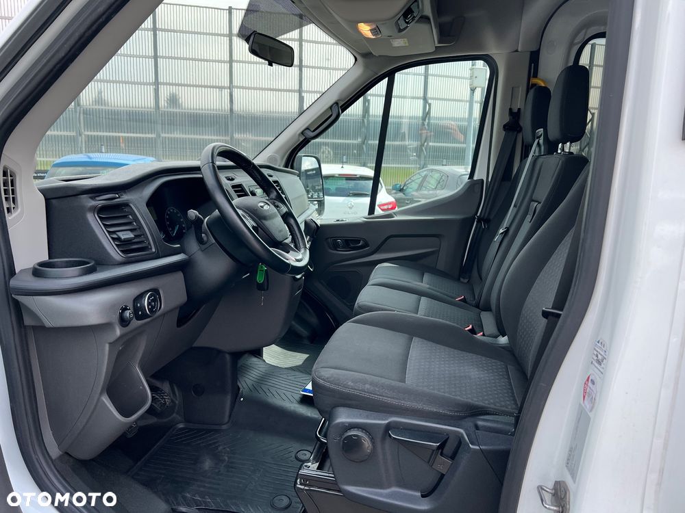 Ford Transit - 31
